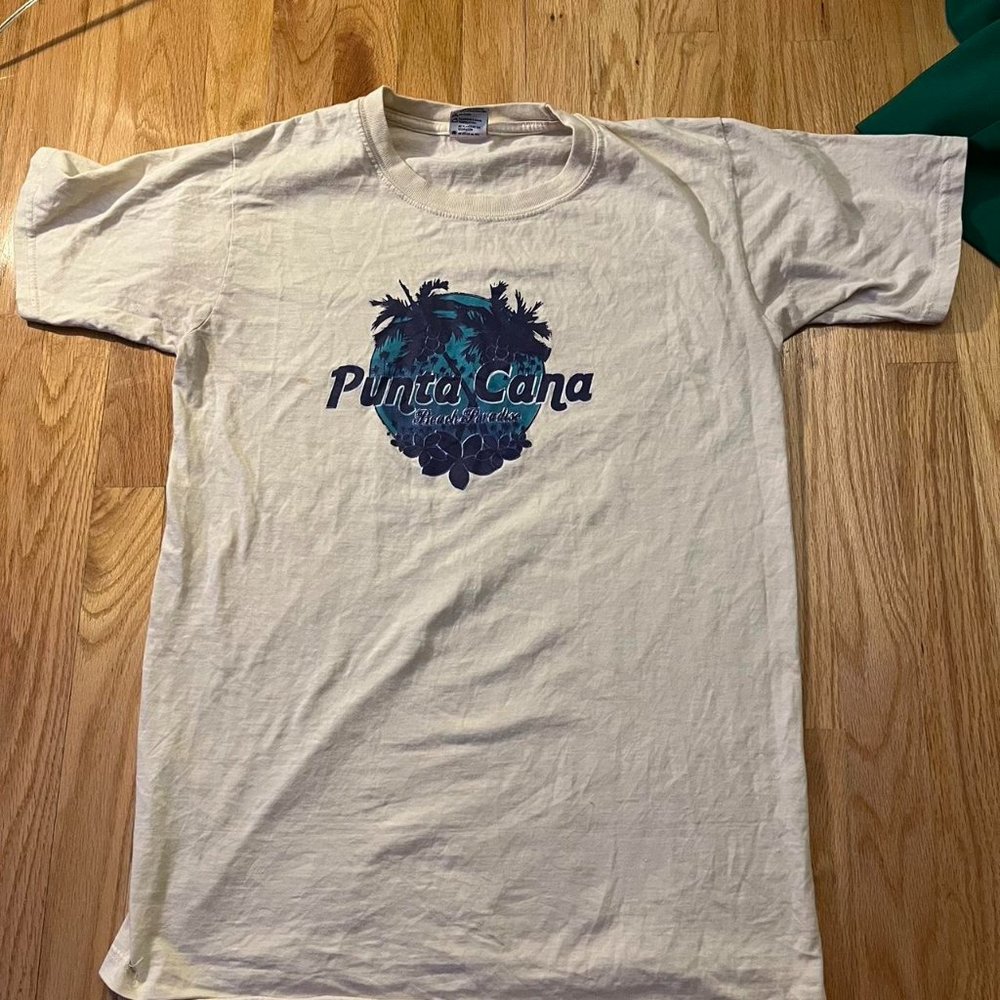 Medium Sized Punta Cana Shirt